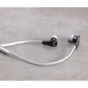 3EP100CL Lace headset in-ear 3.5 mm ingebouwde microfoon 1.2 m cloud In gebruik foto