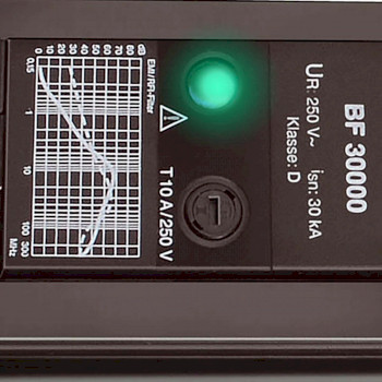 BN-1156000396 Overspanningsbeveiligde stekkerdoos premium-line 6-voudig 3.00 m - geaard Product foto