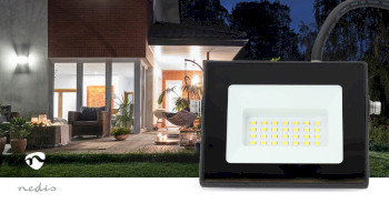 LLFL10BLK Led-bouwlamp | 4000 k | nominale lichtstroom: 1620 lm | 20 kwh | ip65 | 1.00 m | energieklasse: f |  Product foto