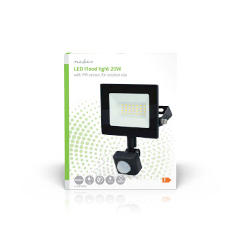 LLFLP15BLK Led-bouwlamp | 4000 k | nominale lichtstroom: 1620 lm | ip44 | 1.00 m | energieklasse: f | 220 - 240  foto
