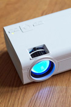LPJ-280WH Lcd projector met hoge resolutie, ondersteunt full hd 1080p inhoud wit Product foto