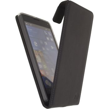 MOB-23477 Smartphone classic gelly flip case microsoft lumia 950 xl zwart In gebruik foto