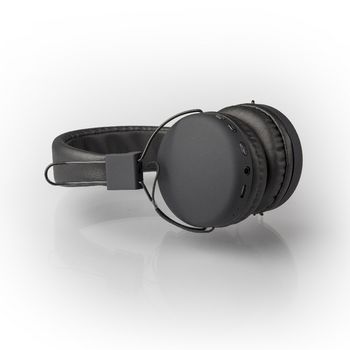 SWHPBT100B Hoofdtelefoon on-ear bluetooth 1.00 m zwart In gebruik foto