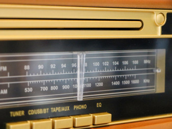 TCD-2551WD Houten retro platenspeler met bluetooth® am/fm-radio usb-codering cd-speler cassettespeler en i Product foto